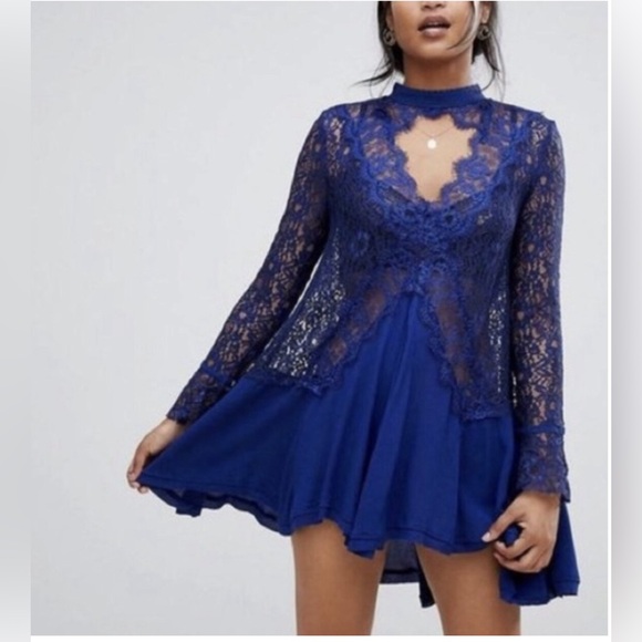 FREE PEOPLE Cobalt Blue Tell Tale Lace Eyelet Tunic/ Dress Size extra small - Picture 2 of 11